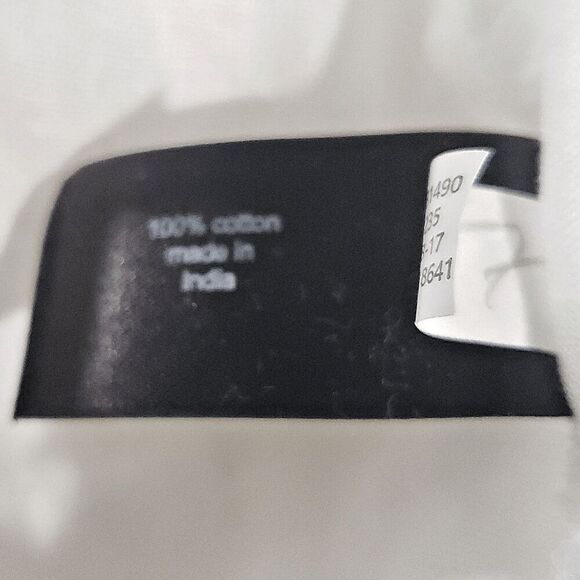 Lane Bryant White 100& Cotton Sleeveless V-neck Swing Top Size  26 - Picture 3 of 7